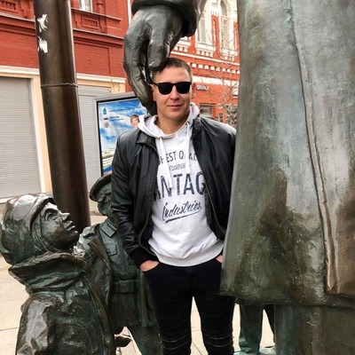 Андрей Петров